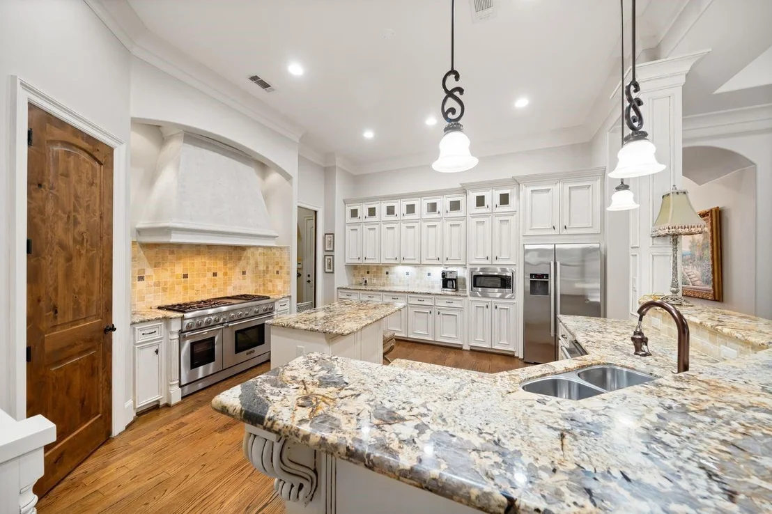 Photo of 1226 Chippendale Road