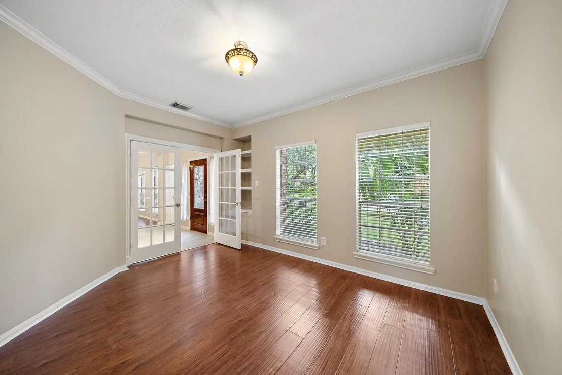 Photo of 5411 Davids Bend Drive