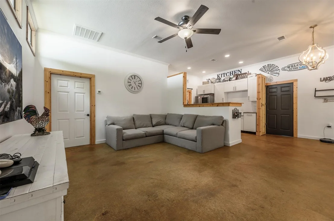 Photo of 240 Private Road 5515