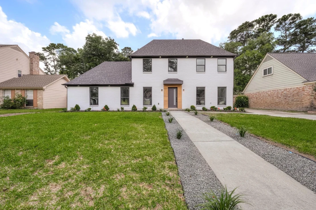 Photo of 3807 Midforest Drive