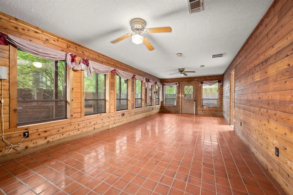 Photo of 17963 Dogwood Drive