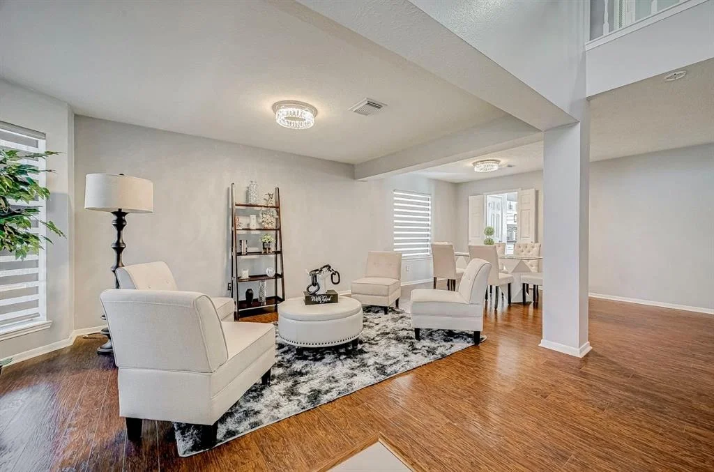 Photo of 16107 Lakestone Drive