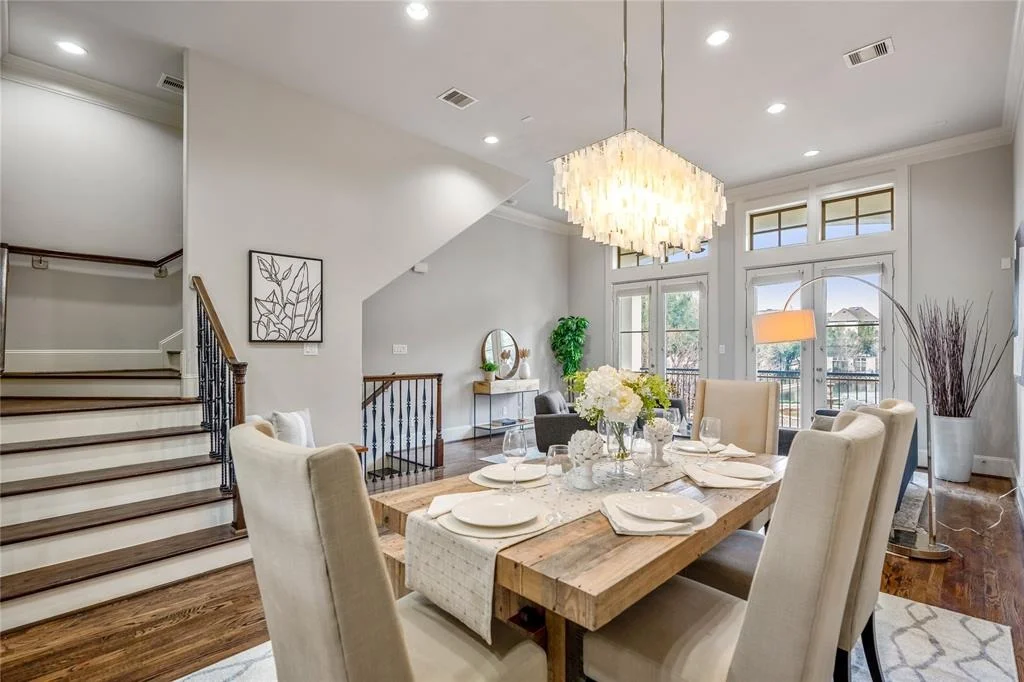 Photo of 10913 Upland Park