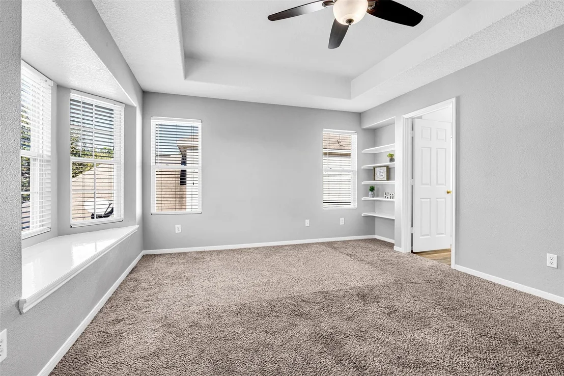 Photo of 5026 Forest Hurst Drive