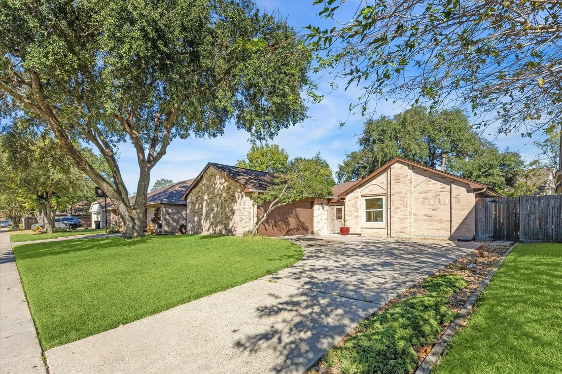 Photo of 9722 Gusty Winds Drive