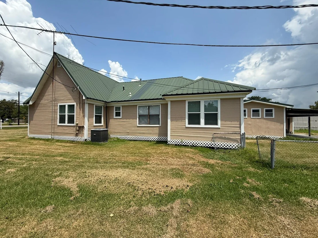 Photo of 109 Maple Street