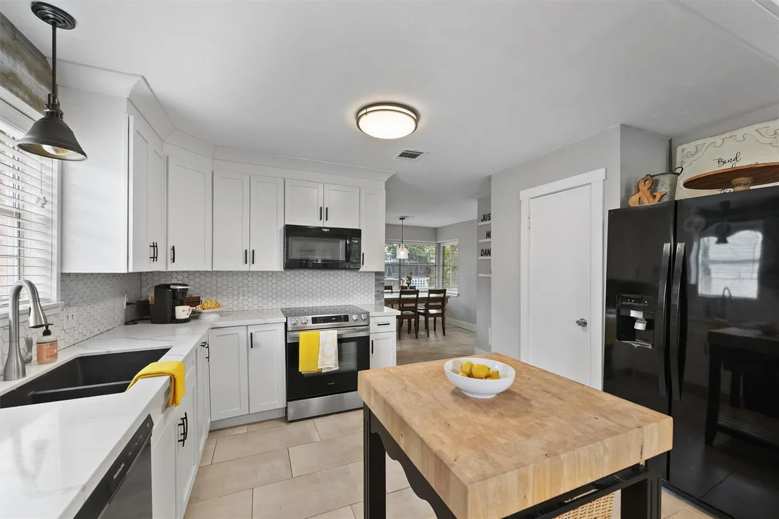 Photo of 5726 Green Timbers Drive
