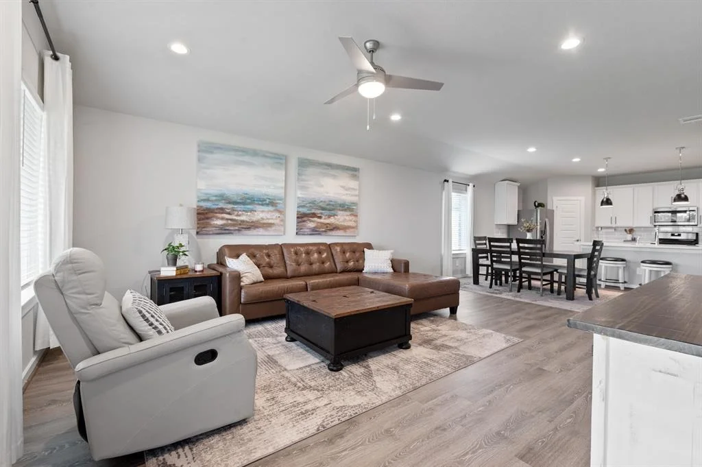 Photo of 7638 Rainham Valley Lane