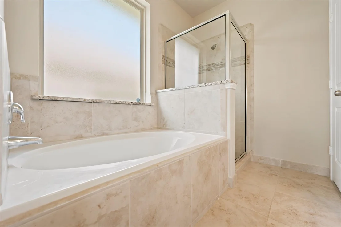 Photo of 3747 Lake Bend Shore Drive
