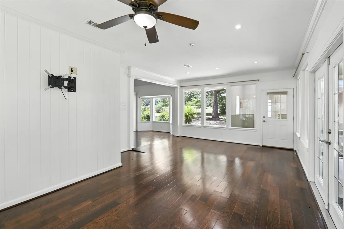 Photo of 5603 Sandy Creek Lane