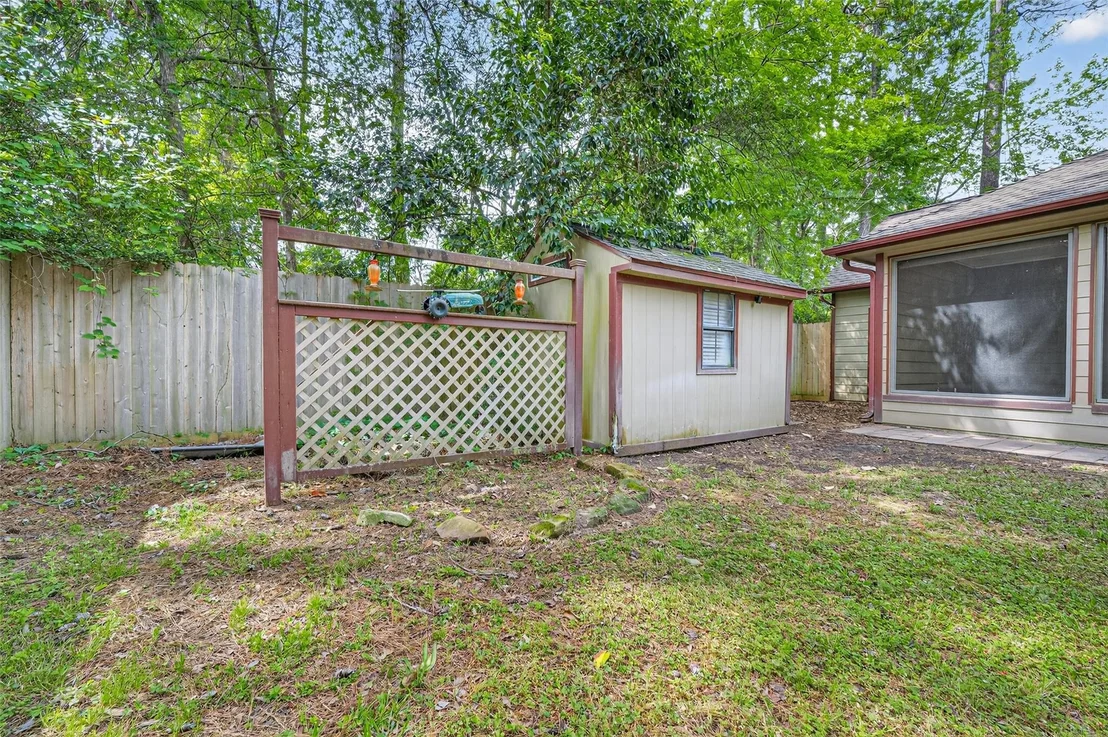 Photo of 1007 W Cedar River Road