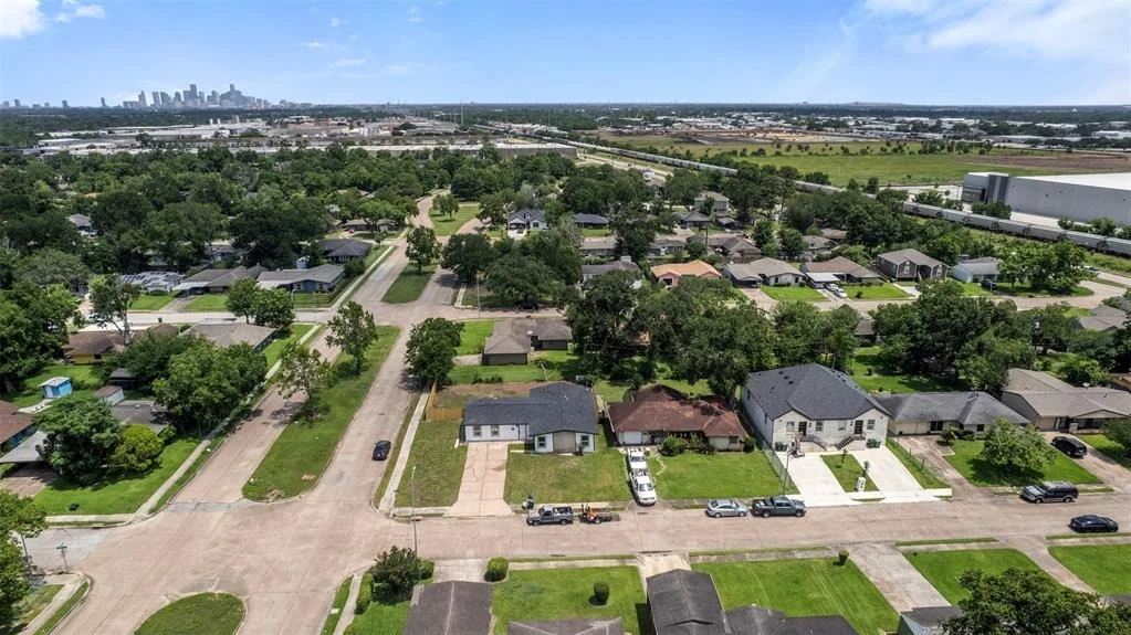 Photo of 6155 Ridgeway Drive