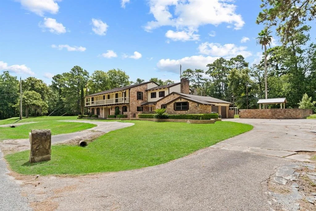 Photo of 3310 Riviera Lane