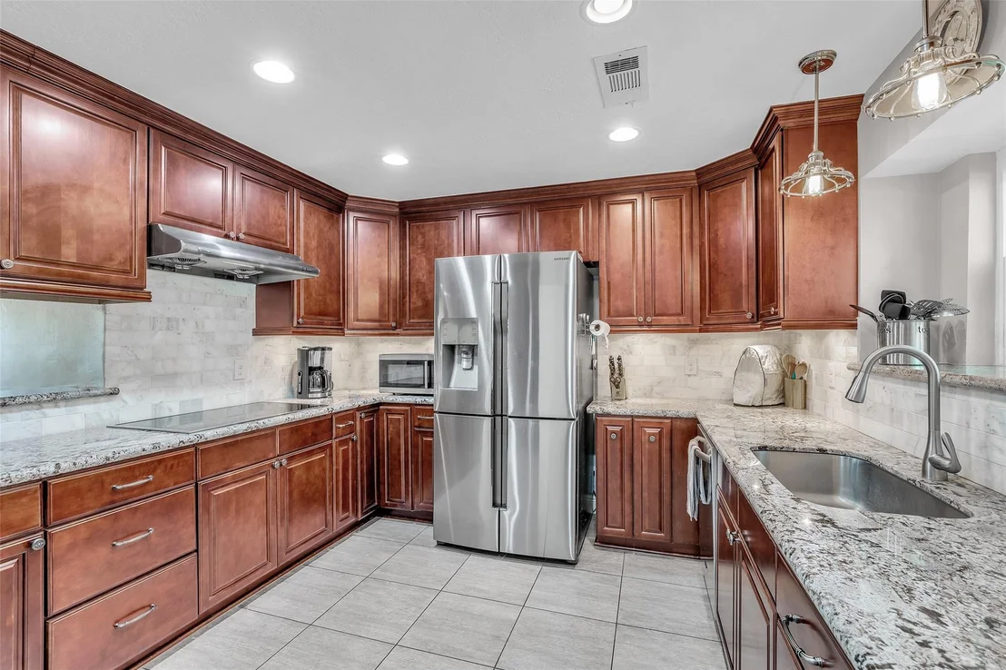 Photo of 18019 Shadow Valley Drive