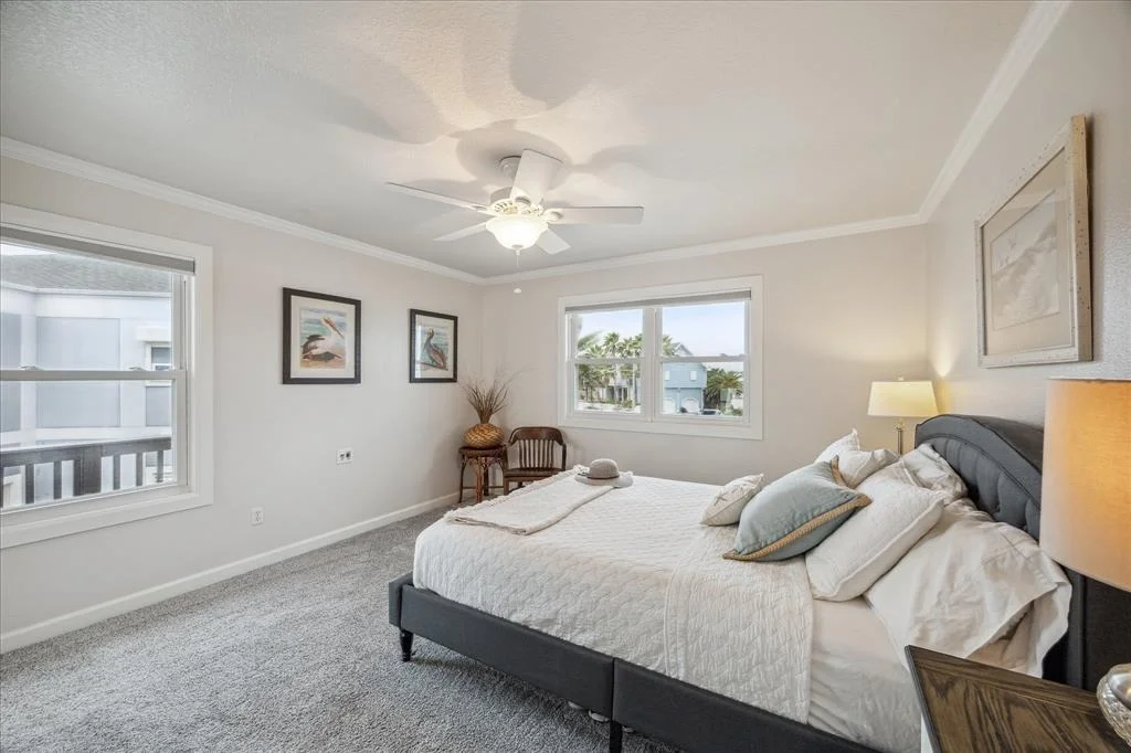 Photo of 1735 Diamond Head Drive