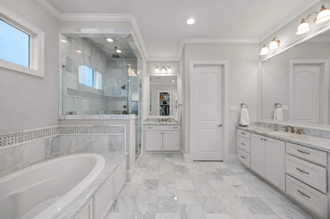 Photo of 1355 Chippendale Road