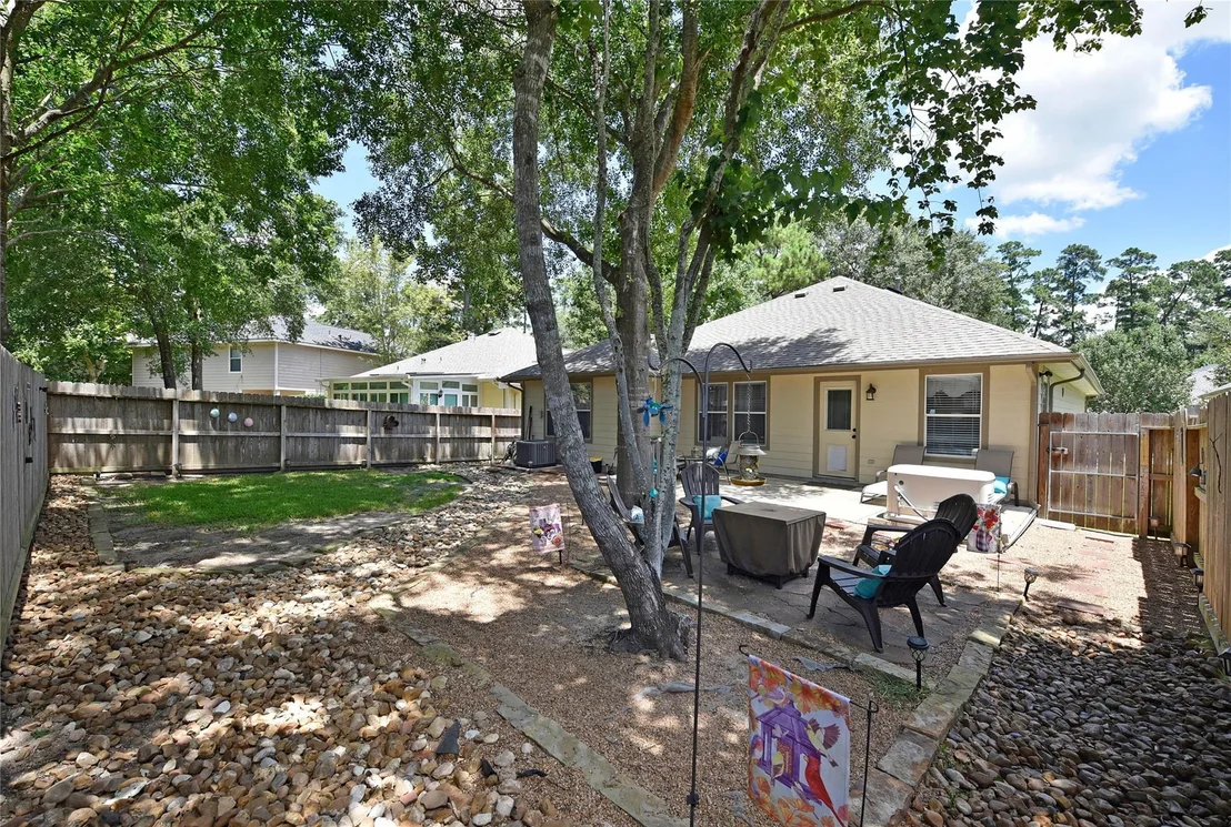 Photo of 26 S Vesper Bend Circle