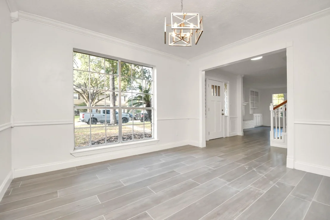 Photo of 3919 Fernglade Drive