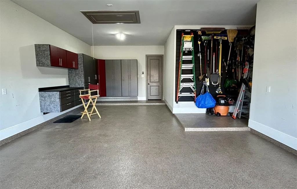 Photo of 2431 Juniper Bend