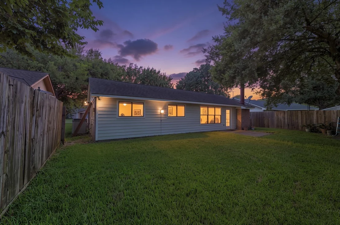 Photo of 11210 Daybreak Lane