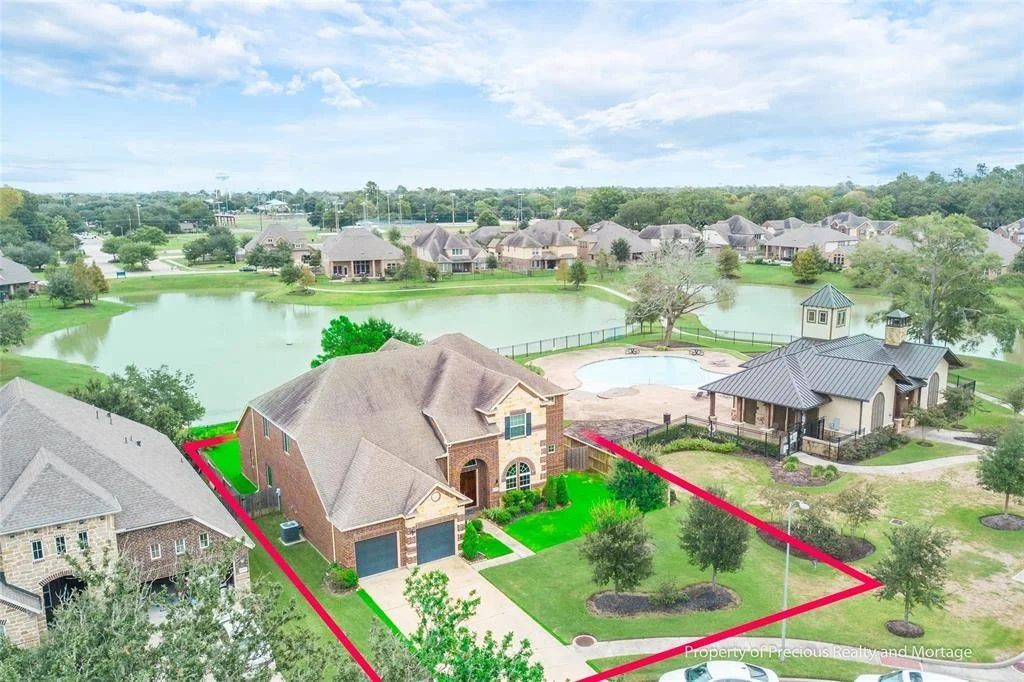 Photo of 6019 Green Meadows Lane