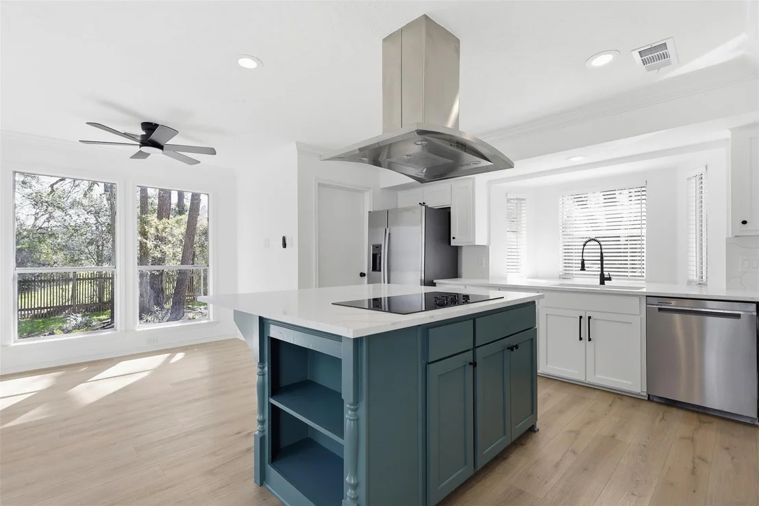 Photo of 12 Rosedale Brook Court