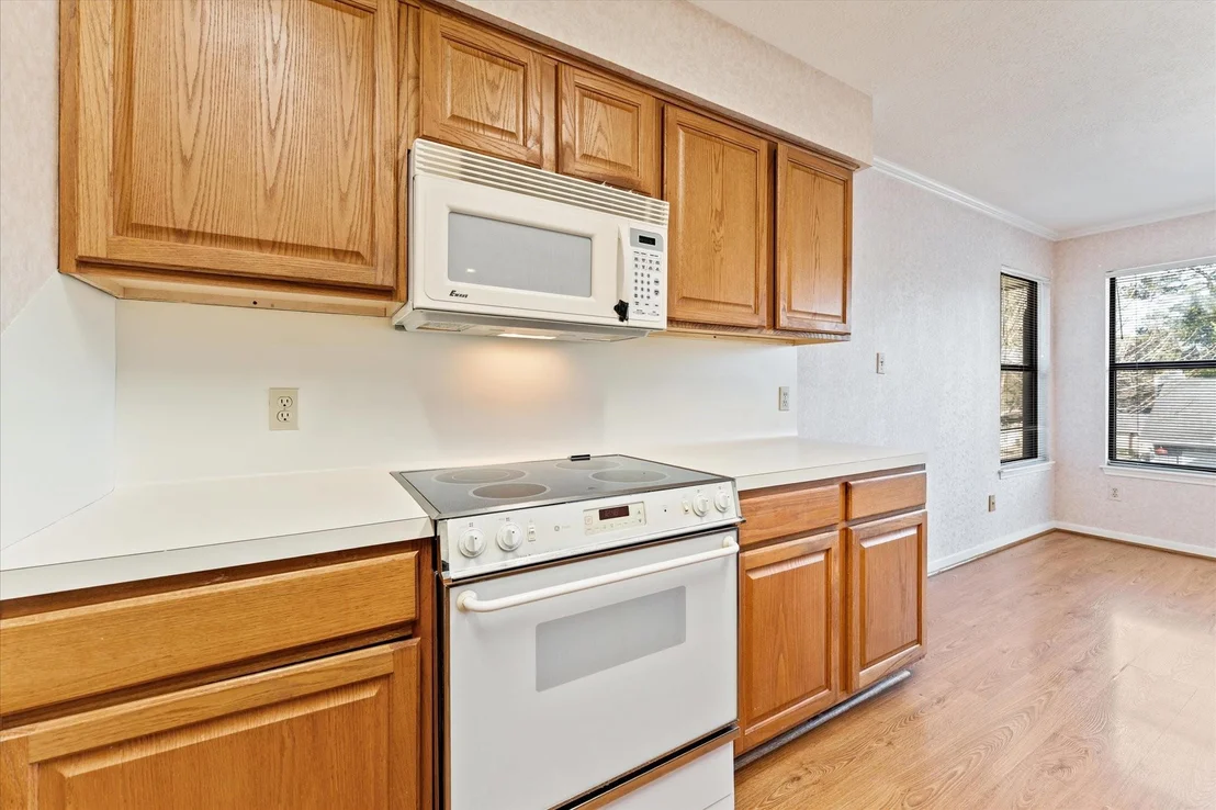 Photo of 215 Deep Dale Lane