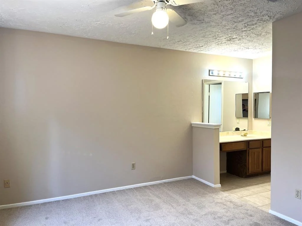 Photo of 21007 Rivershadows Lane