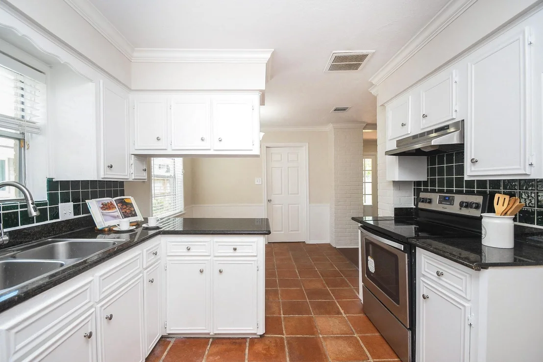 Photo of 12350 Attlee Drive