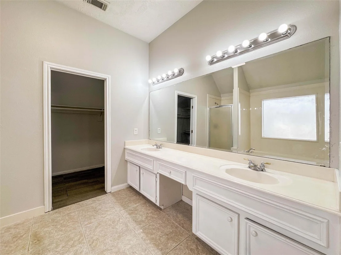Photo of 11114 Kirwin Lane