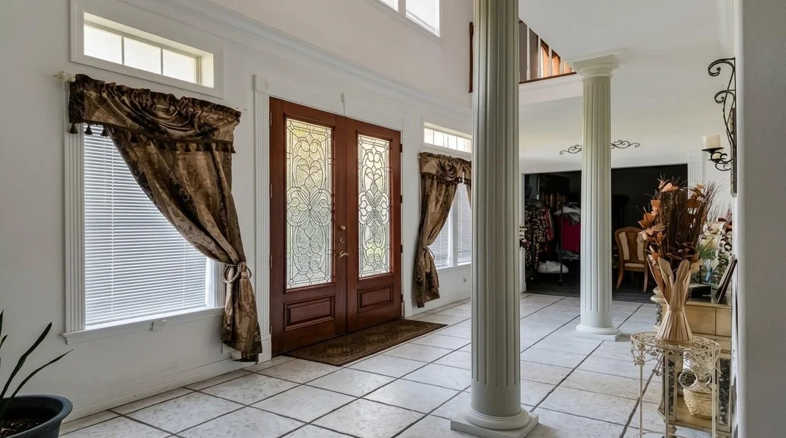 Photo of 10033 Brooks Road