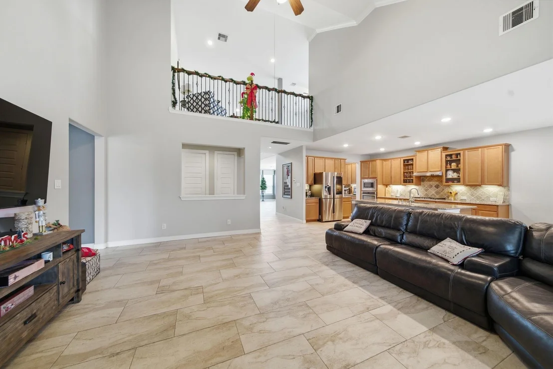 Photo of 1914 Creekside Park Drive