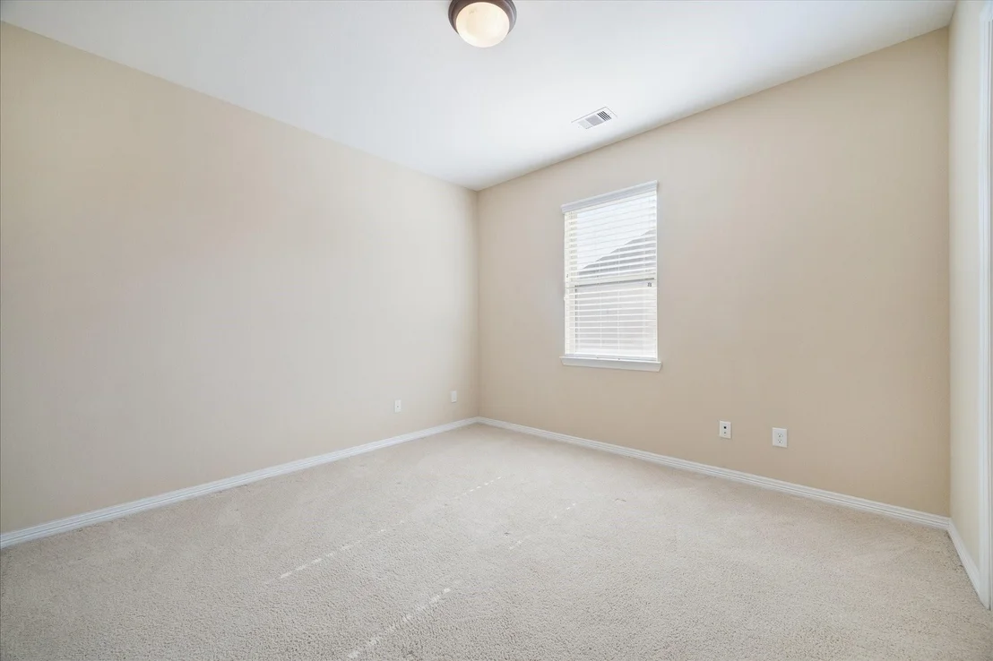 Photo of 3027 Dahlgren Trail