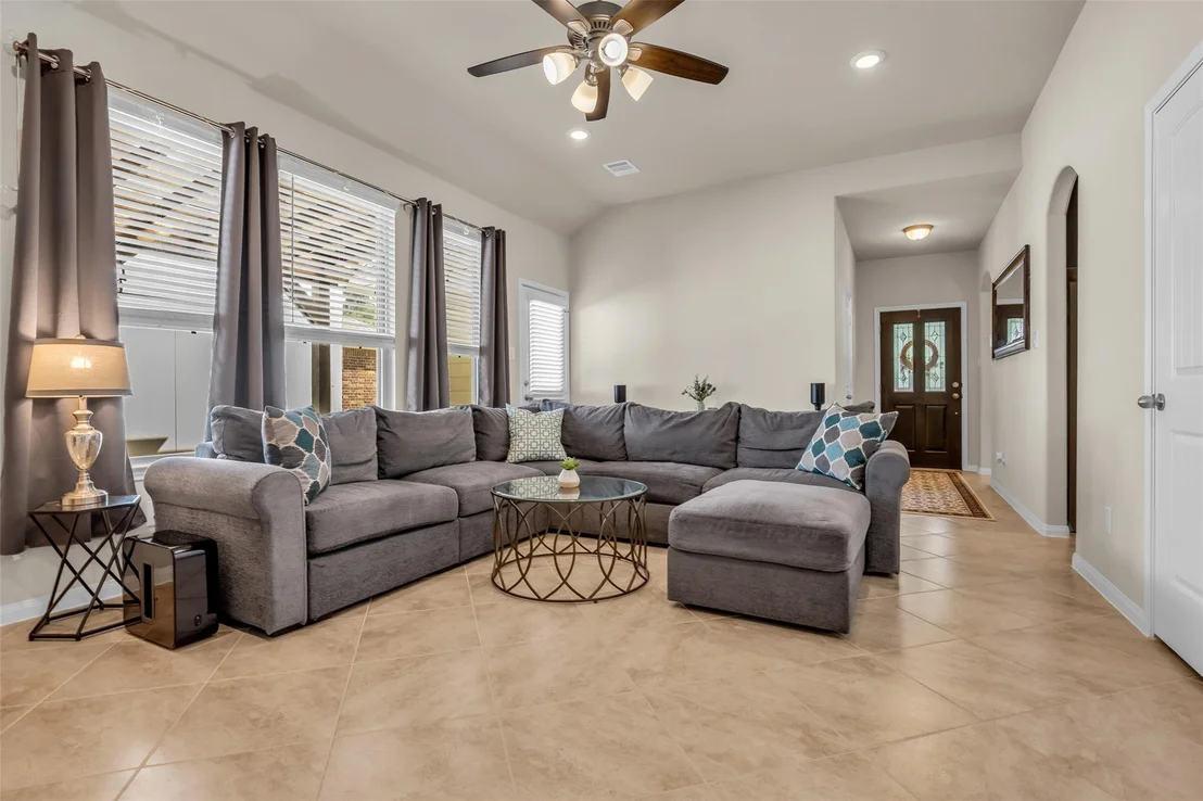 Photo of 2923 Whitman Drive