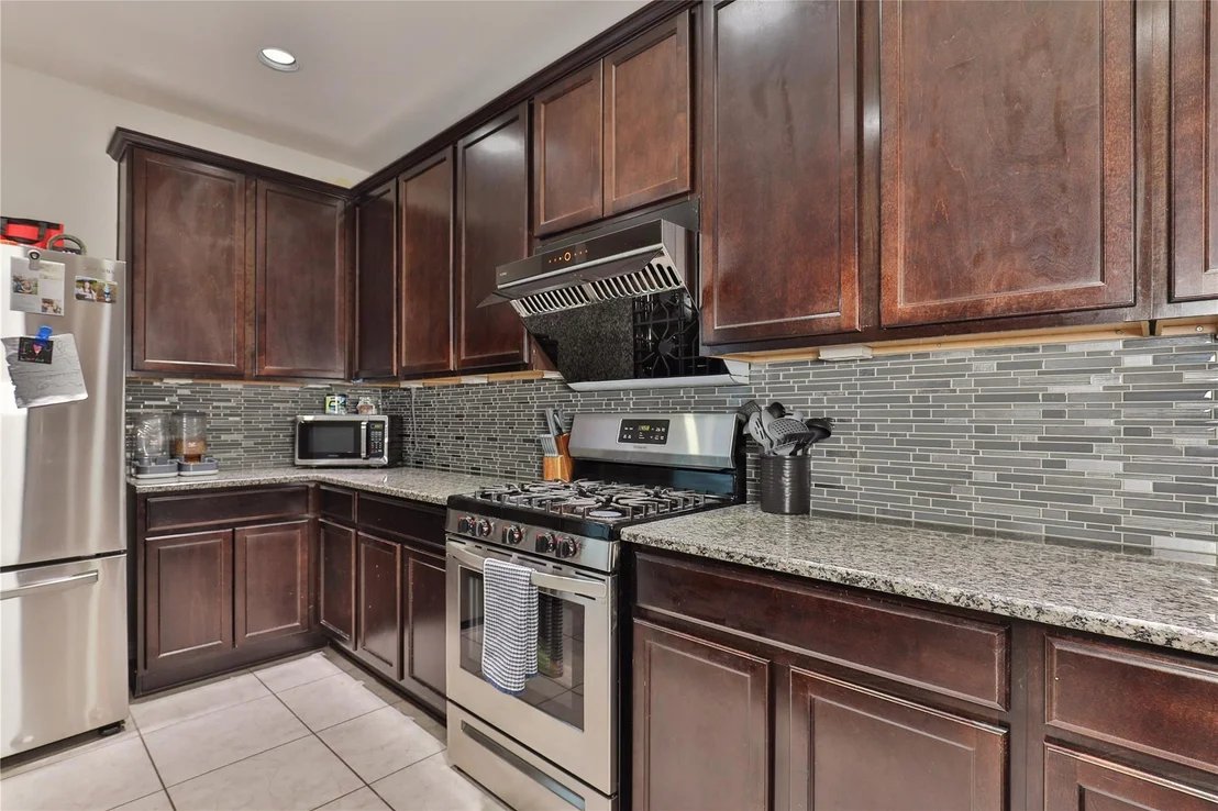 Photo of 107 Forest Bend Court