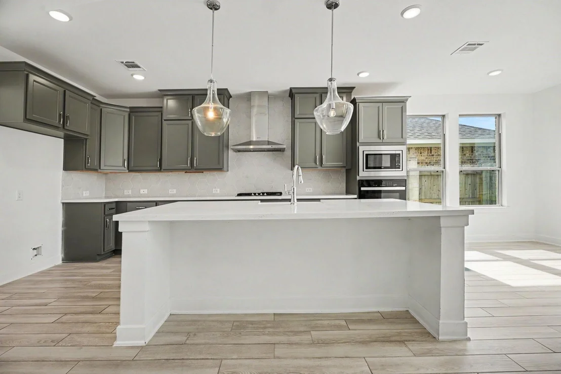 Photo of 13701 Seneca Lake Drive