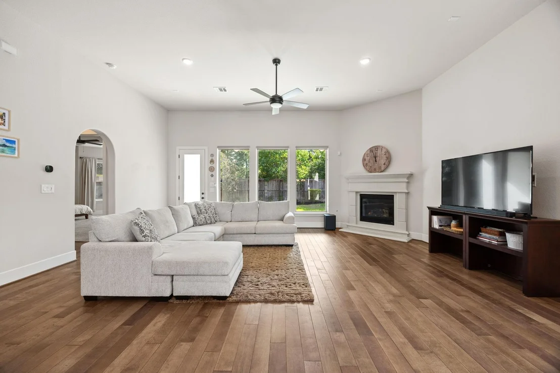 Photo of 38 Madrone Terrace Place