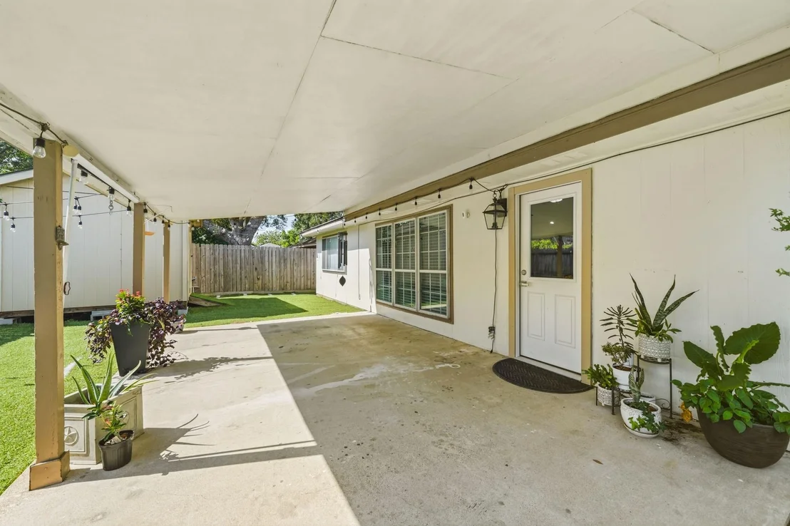 Photo of 20111 Rustlewood Drive