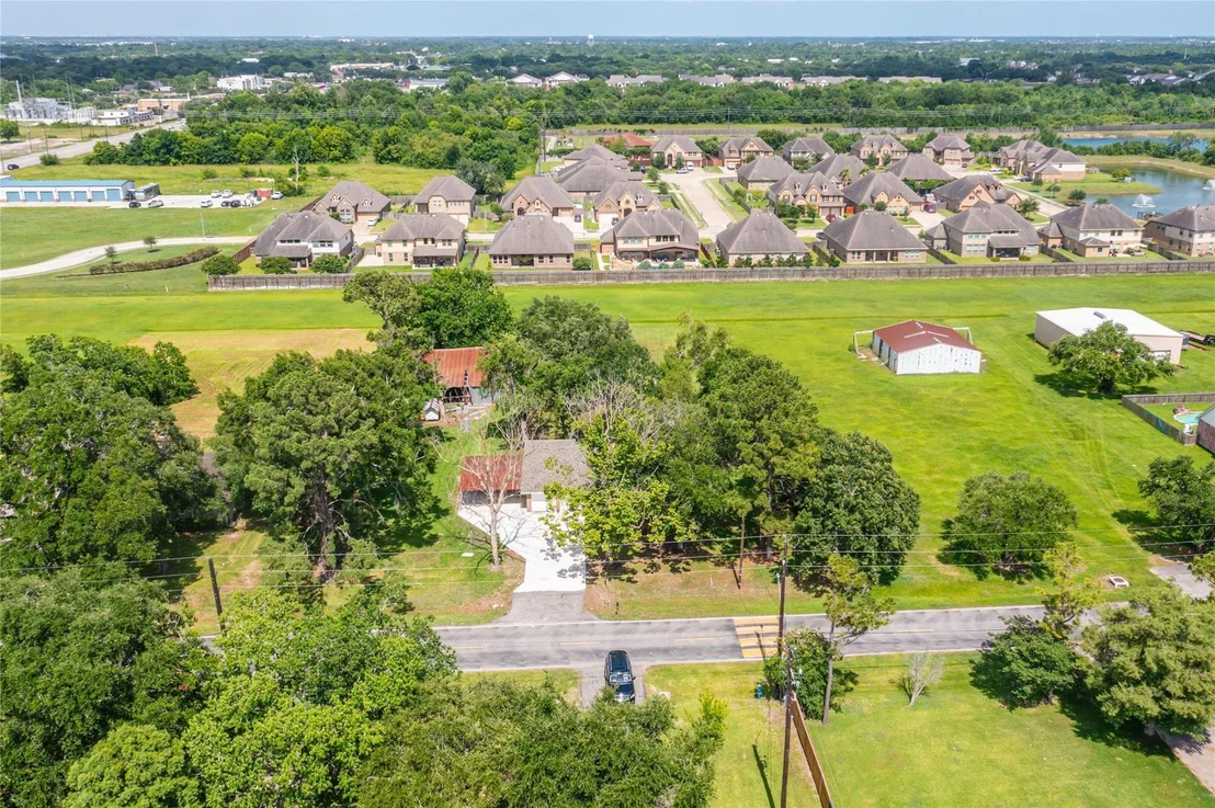 Photo of 2751 Piper Road