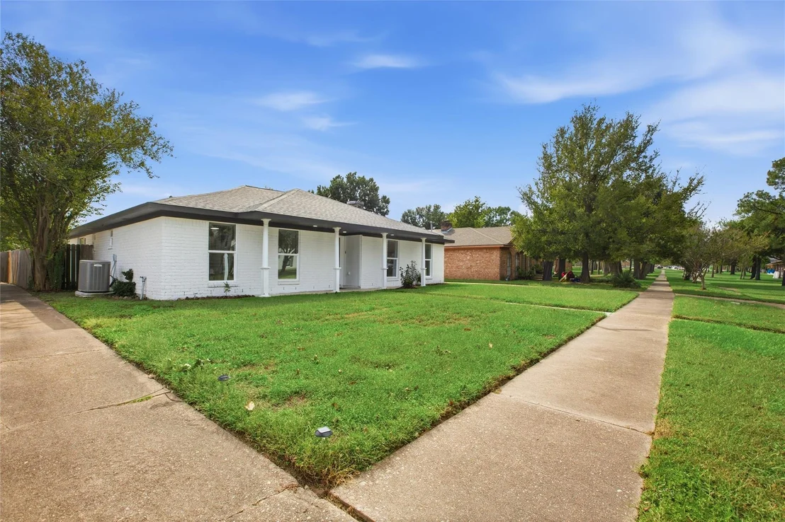 Photo of 22115 Woodrose Drive