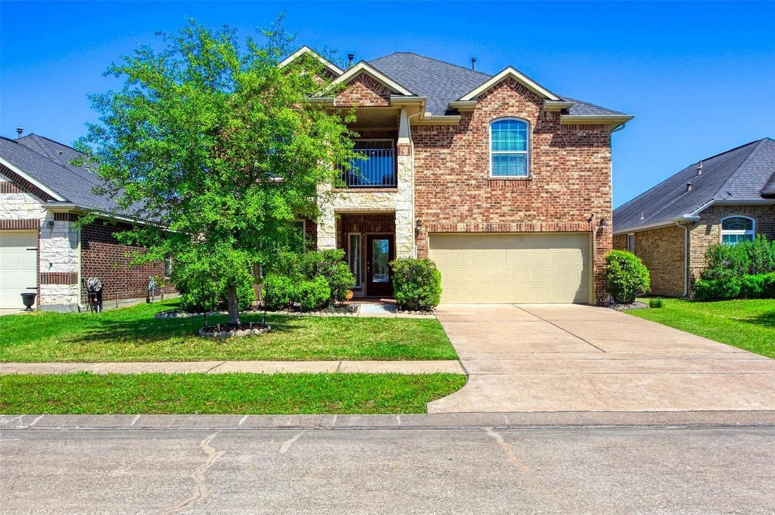 Photo of 1242 S Maple Drive
