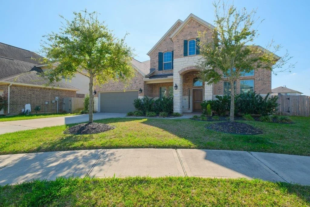 Photo of 8710 Grasswren Road