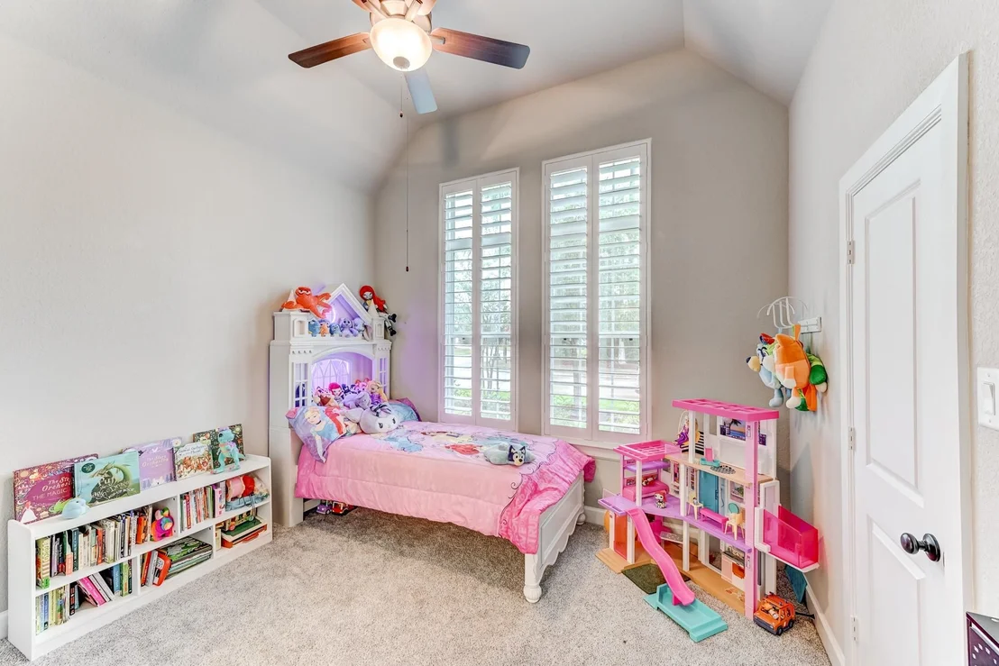 Photo of 404 Summit Ridge Court