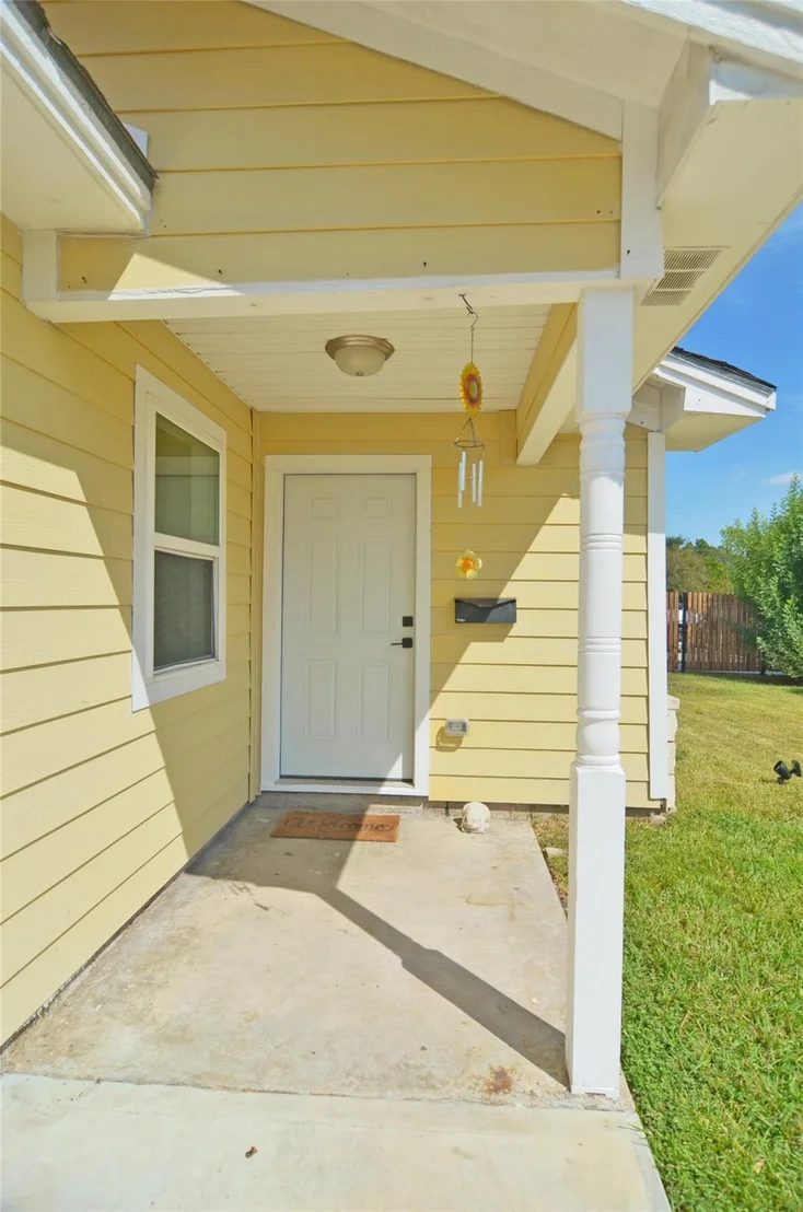 Photo of 1131 Globe Street