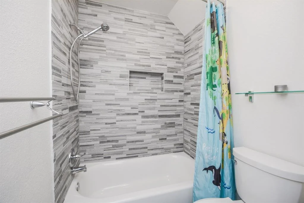 Photo of 8926 Forest Creek Drive