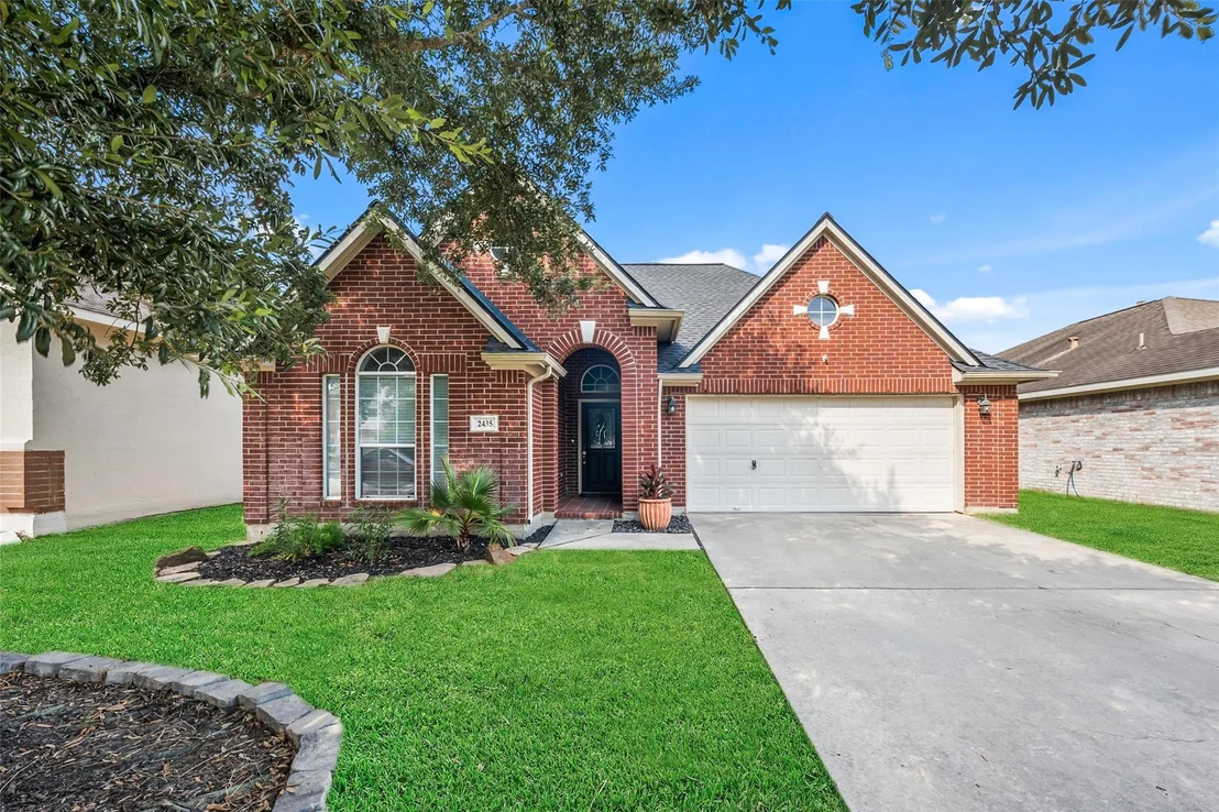 Photo of 2435 Soledad Ridge Drive