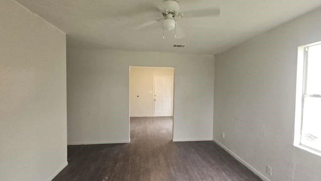 Photo of 215 Blackshear Street