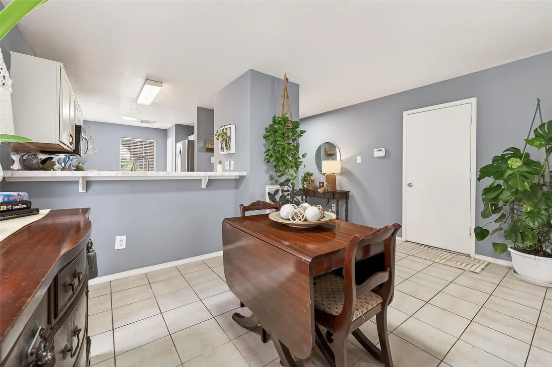 Photo of 8714 Dawnridge Drive