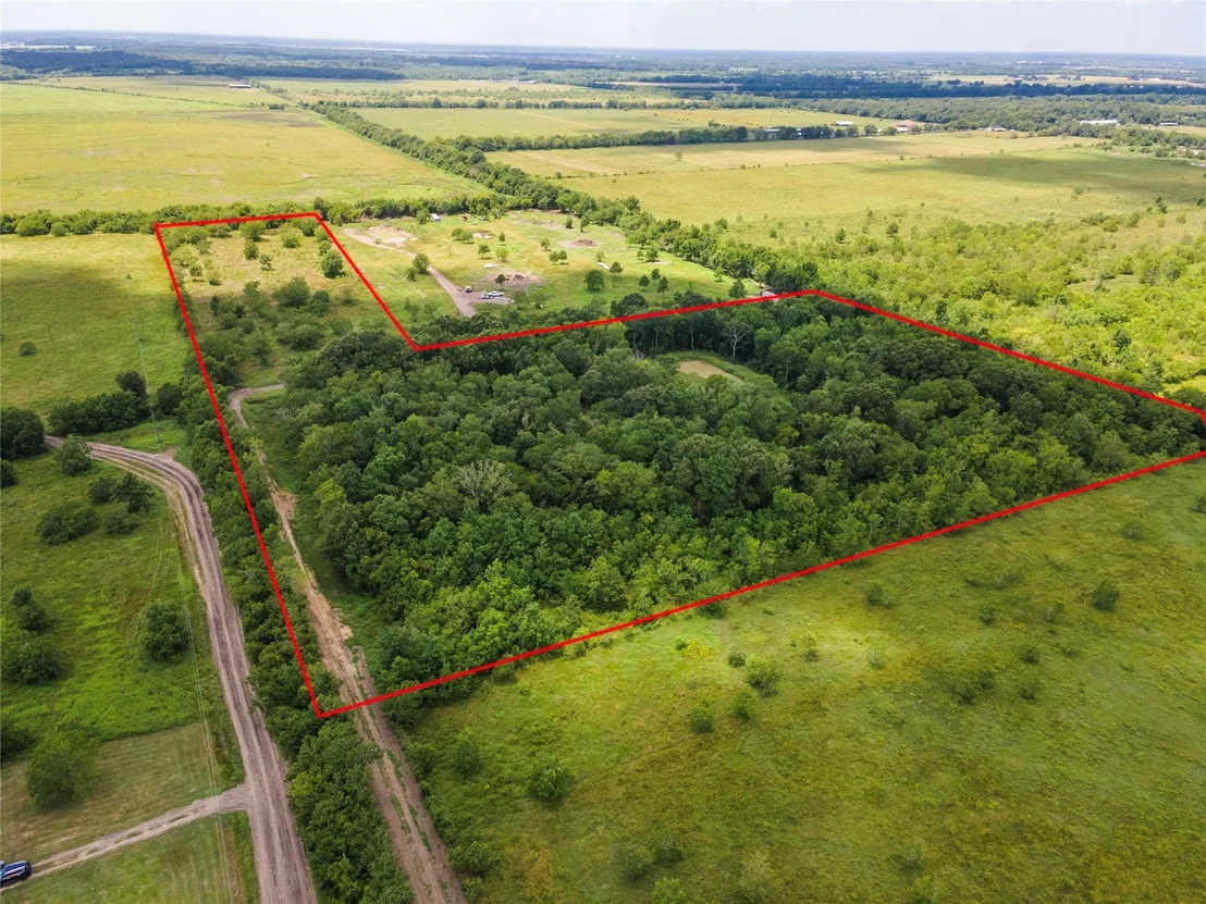 Photo of 800 Private Road 60406