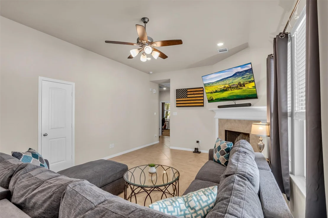Photo of 2923 Whitman Drive